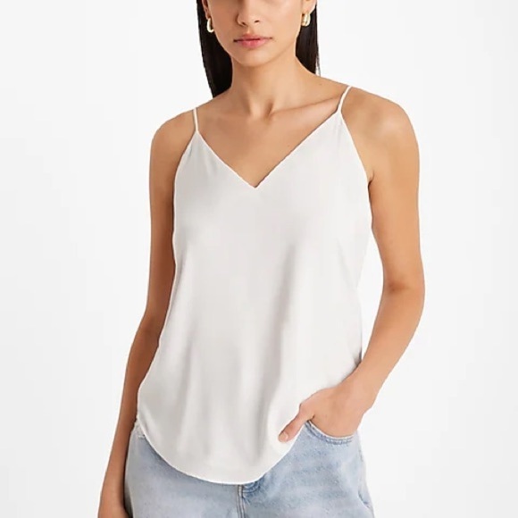 Black or white option* Express Downtown Cami Tank - Picture 11 of 11